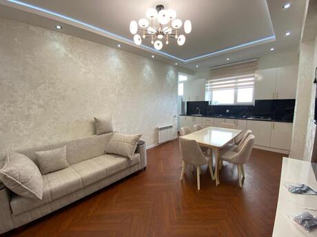 2 otaqlı mənzil, 60 m², 8 Noyabr: 185 000 ₼ 2