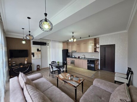 Kirayə 3 otaqlı mənzil, 90 m², Azadlıq Residence: 1 300 ₼/ay 3