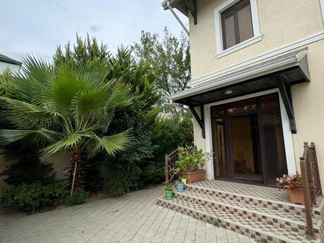 5 otaqlı həyət evi, 300 m², Mərdəkan: 370 000 ₼ 4