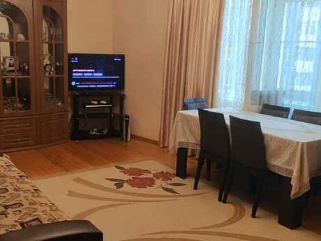 2-room apartment, 78 m², Bakıxanov: 167 000 ₼ 2