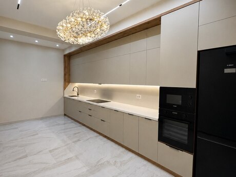 4 otaqlı mənzil, 185 m², Renessans Palace: 785 000 ₼ 4