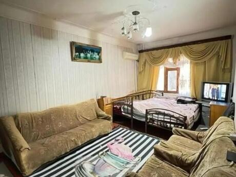 Elan №6421052 - Bakı, Massiv V q., 2 otaqlı, 67 m², 1/9 mərtəbə