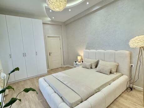 2 otaqlı mənzil, 100 m², Nizami: 360 000 ₼ 5