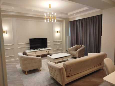 Kirayə 3 otaqlı mənzil, 139 m², Ağ şəhər: 2 500 ₼/ay 2