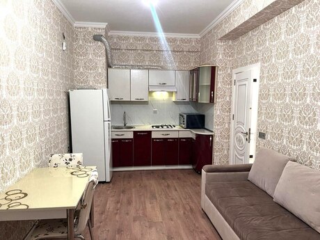 2 rooms · 48 m² · floor 7/18, Yeni Günəşli