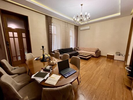 3 otaqlı mənzil, 130 m², Sahil: 339 500 ₼ 4