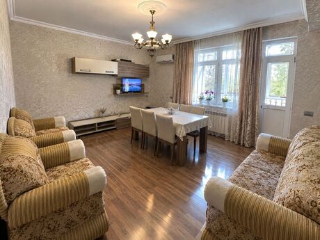 Аренда: 3-комнатная квартира, 130 м², Xalqlar Dostluğu: 640 ₼/мес 2
