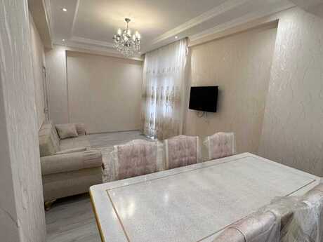 3-room apartment for rent, 127 m², Jasmine Park: 800 ₼/mo 3