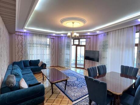 Elan №5960015 - Bakı, Nəriman Nərimanov m., 3 otaqlı, 120 m², 4/10 mərtəbə