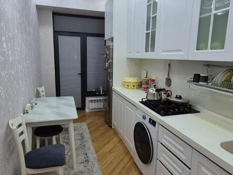 3-room apartment, 82 m², Memar Əcəmi: 258 000 ₼ 5