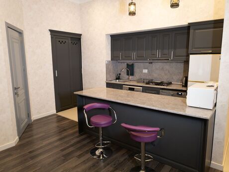 Kirayə 2 otaqlı mənzil, 90 m², Nizami: 1 200 ₼/ay 3