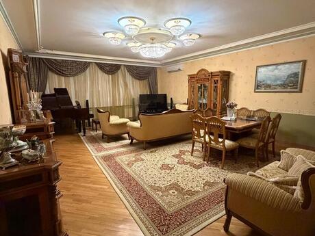 Объявление №6421306 - Баку, Насиминский  р., 4-комн., 150 м², 5/16 этаж