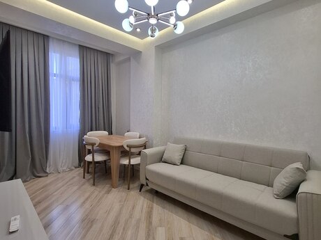 Elan №6298868 - Bakı, Qara Qarayev m., 2 otaqlı, 40 m², 10/17 mərtəbə