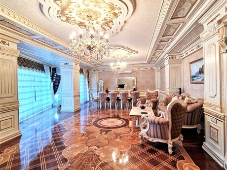 4 rooms · 251 m² · floor 5/18, İçəri Şəhər