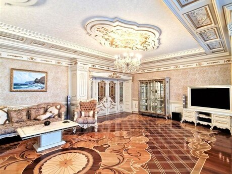 4 otaqlı mənzil, 251 m², İçəri Şəhər: 1 100 000 ₼ 2