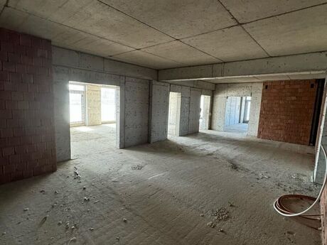 2-комнатная квартира, 117 м², Koroğlu: 292 500 ₼ 4