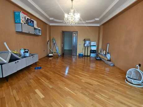 3 otaqlı mənzil, 147 m², Elmlər Akademiyası: 429 000 ₼ 3