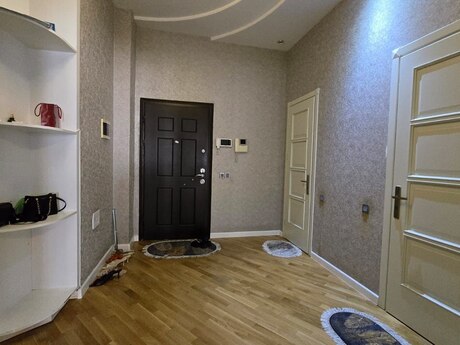 3 otaqlı mənzil, 165 m², Nəsimi: 420 000 ₼ 2