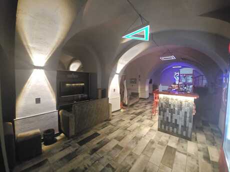 Elan №6421417 - Bakı, 28 May m., 300 m²