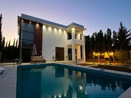 5 otaqlı həyət evi, 226 m², Novxanı: 309 000 ₼ 2