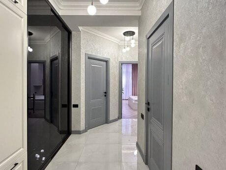 Kirayə 2 otaqlı mənzil, 80 m², London Evləri: 1 300 ₼/ay 2