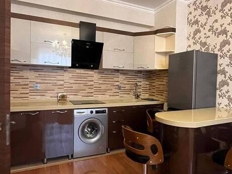 Объявление №6421442 - Сумгаит, Сумгаит, 2-комн., 50 м², 5/13 этаж