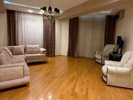 Аренда: 2-комнатная квартира, 90 м², 20 Yanvar: 700 ₼/мес 3