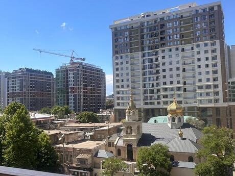 Kirayə 2 otaqlı mənzil, 60 m², 28 May: 900 ₼/ay 2