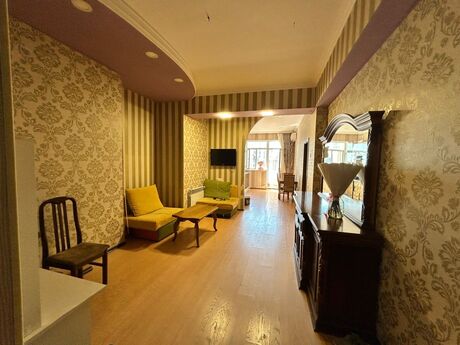 Elan №6421465 - Bakı, 8 Noyabr m., 2 otaqlı, 70 m², 8/17 mərtəbə