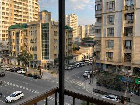 Elan №6421684 - Bakı, Elmlər Akademiyası m., 2 otaqlı, 60 m², 5/5 mərtəbə