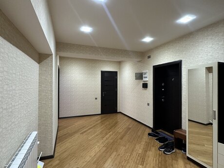 Kirayə 4 otaqlı mənzil, 153 m², Nəriman Nərimanov: 1 100 ₼/ay 2