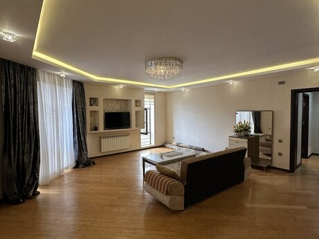 Elan №6421529 - Bakı, Nəriman Nərimanov m., 4 otaqlı, 153 m², 15/20 mərtəbə