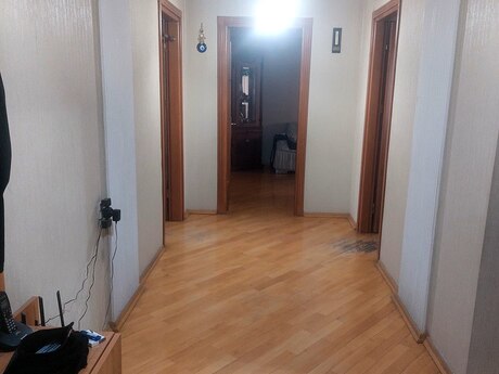 3 otaq · 105 m² · 4/9 mərtəbə, Gənclik