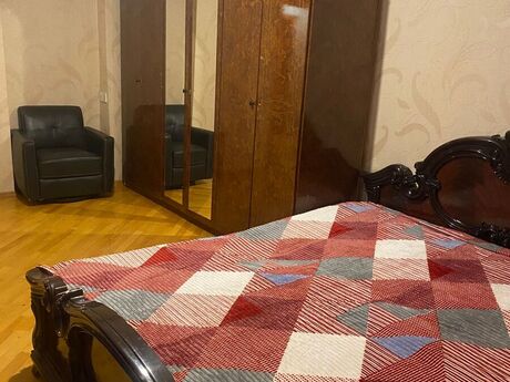 3-room apartment for rent, 100 m², 8-ci mikrorayon: 750 ₼/mo 2