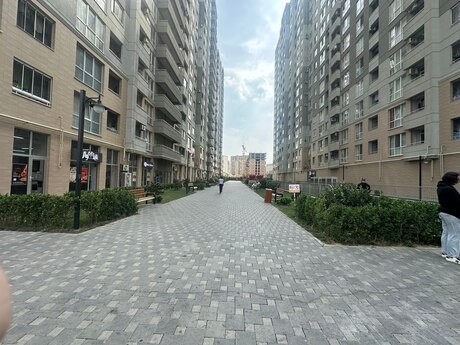 2-комнатная квартира, 96 м², 20 Yanvar: 260 000 ₼ 3