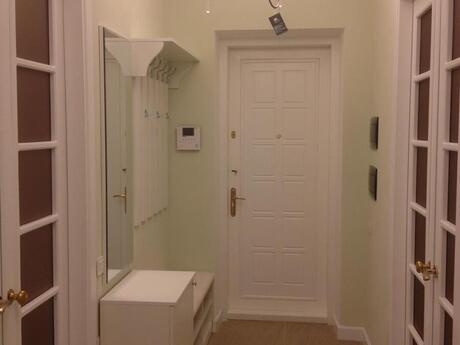 3 otaqlı mənzil, 70 m², Sahil: 420 000 ₼ 3