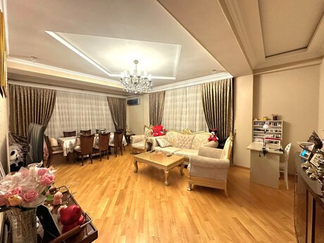 2-комн. · 100 m² · 16/16 этаж, Azadlıq Prospekti