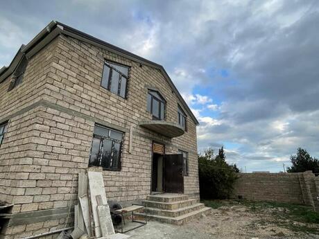 6 otaqlı həyət evi, 220 m², Dübəndi: 165 000 ₼ 2