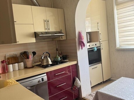 Объявление №6421662 - Баку, пос. Ени Ясамал, 4-комн., 120 м², 8/9 этаж