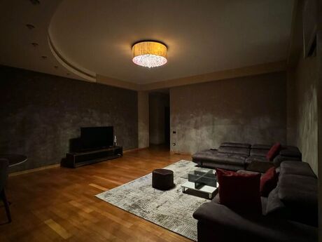 4 otaqlı mənzil, 175 m², Şah İsmayıl Xətai: 495 000 ₼ 4