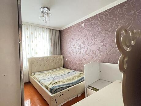 Elan №6421728 - Bakı, Bakıxanov q., 3 otaqlı, 80 m², 4/9 mərtəbə