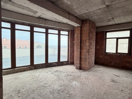Объявление №6421720 - Баку, пос. Бакиханова, 4-комн., 198 м², 14/15 этаж