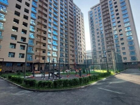 Kirayə 3 otaqlı mənzil, 130 m², 28 May: 1 495 ₼/ay 2