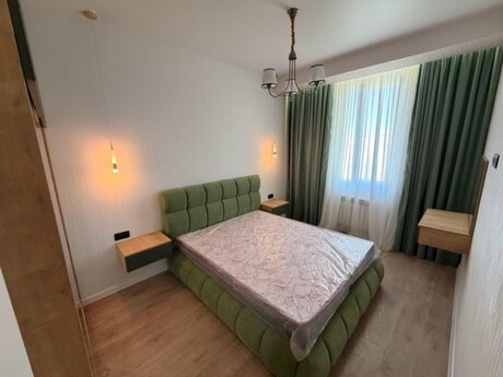 3 rooms · 95 m² · floor 7/18, 28 Park Residence