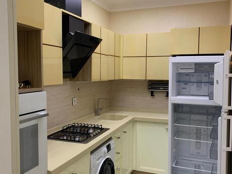 Kirayə 2 otaqlı mənzil, 75 m², 28 May: 1 099 ₼/ay 5