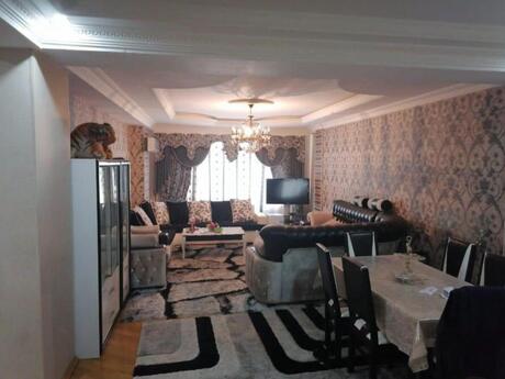 Kirayə 3 otaqlı mənzil, 150 m², İnşaatçılar: 160 ₼/ay 2