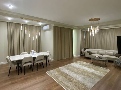 Kirayə 3 otaqlı mənzil, 127 m², Belvedere Residence: 2 500 ₼/ay 2