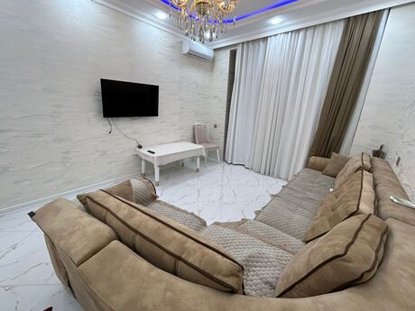 Аренда: 2-комнатная квартира, 67 м², 8 Noyabr: 750 ₼/мес 2