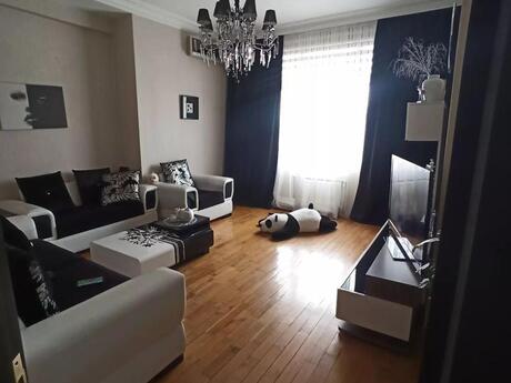 Объявление №6422000 - Баку, м. Элмляр Академиясы, 2-комн., 70 м², 14/18 этаж