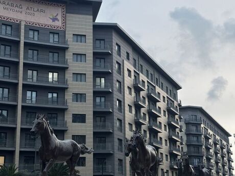 Объявление №5308650 - Баку, пос. Аг шехер, 5-комн., 228 м², 5/8 этаж